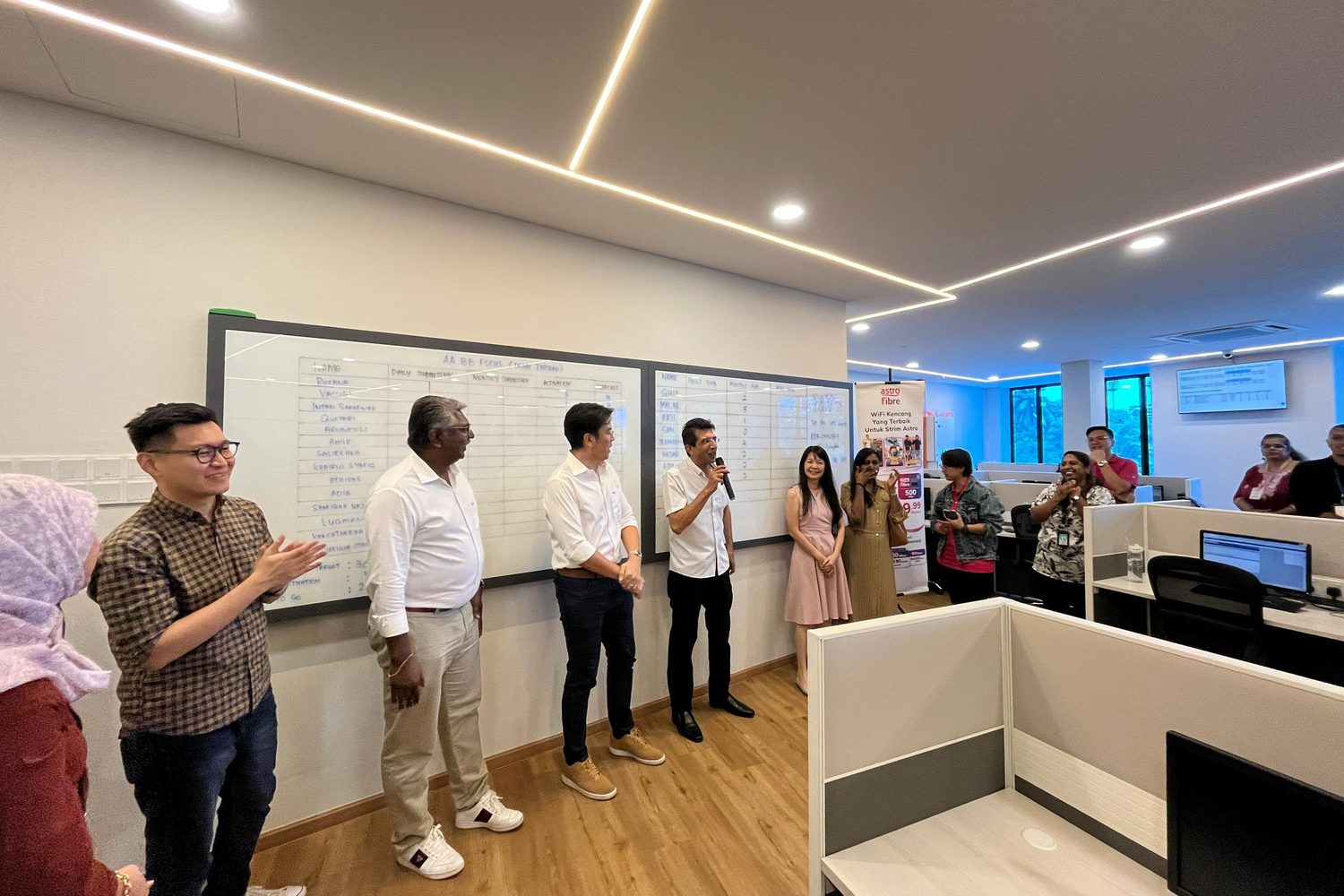 Guests addressing the team on the operations floor